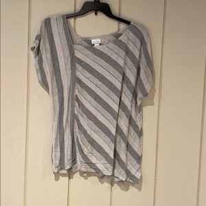 Motherhood maternity shirt